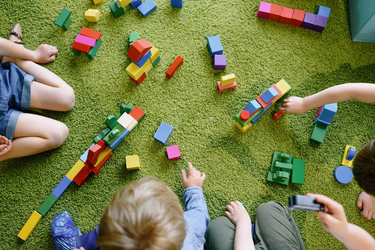 Toddler learning to count